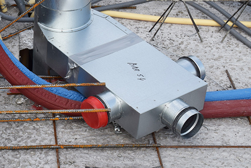 R-Vent Instort Hybrid – verdeelbox in betonvloer